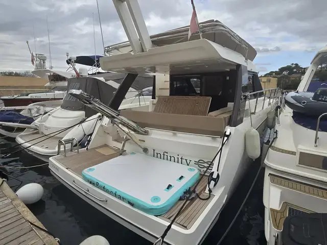 Sealine F42