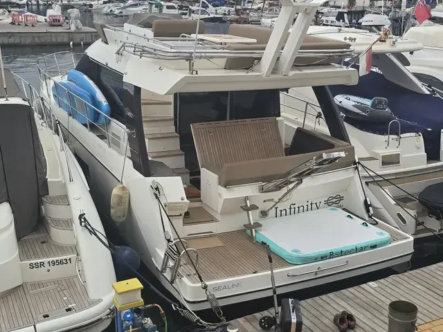 Sealine F42