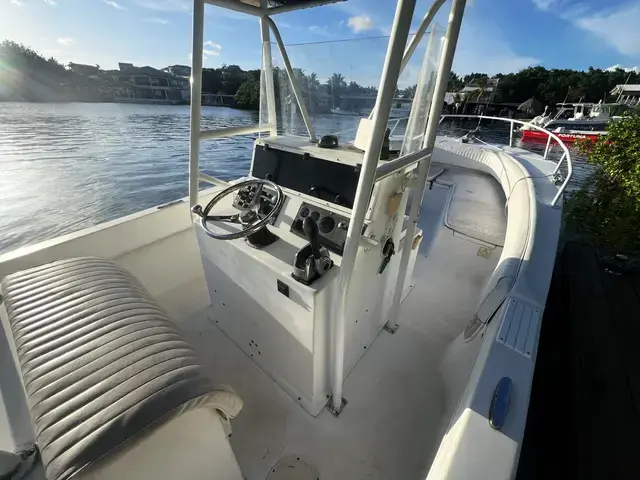 Dusky 256 Center Console