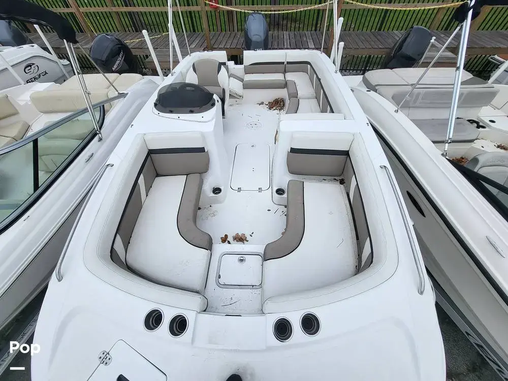 2018 Hurricane sundeck sport ob 192