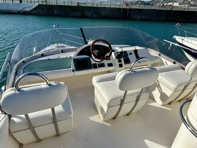 Fairline Phantom 43