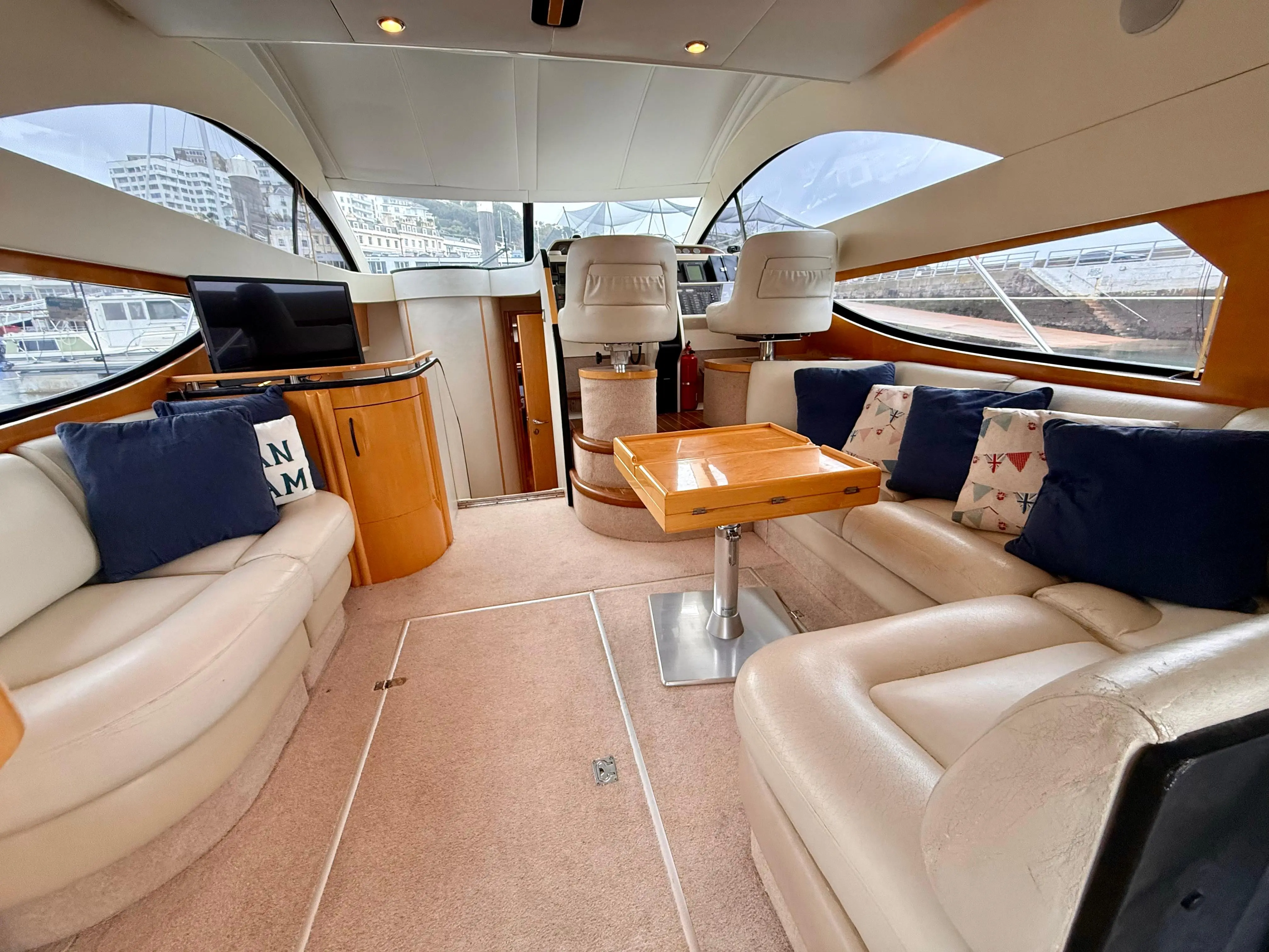 2000 Fairline phantom 43