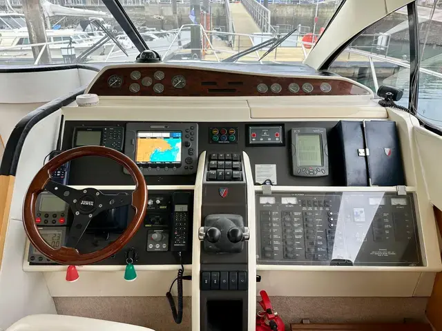 Fairline Phantom 43