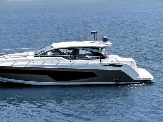 Azimut 51