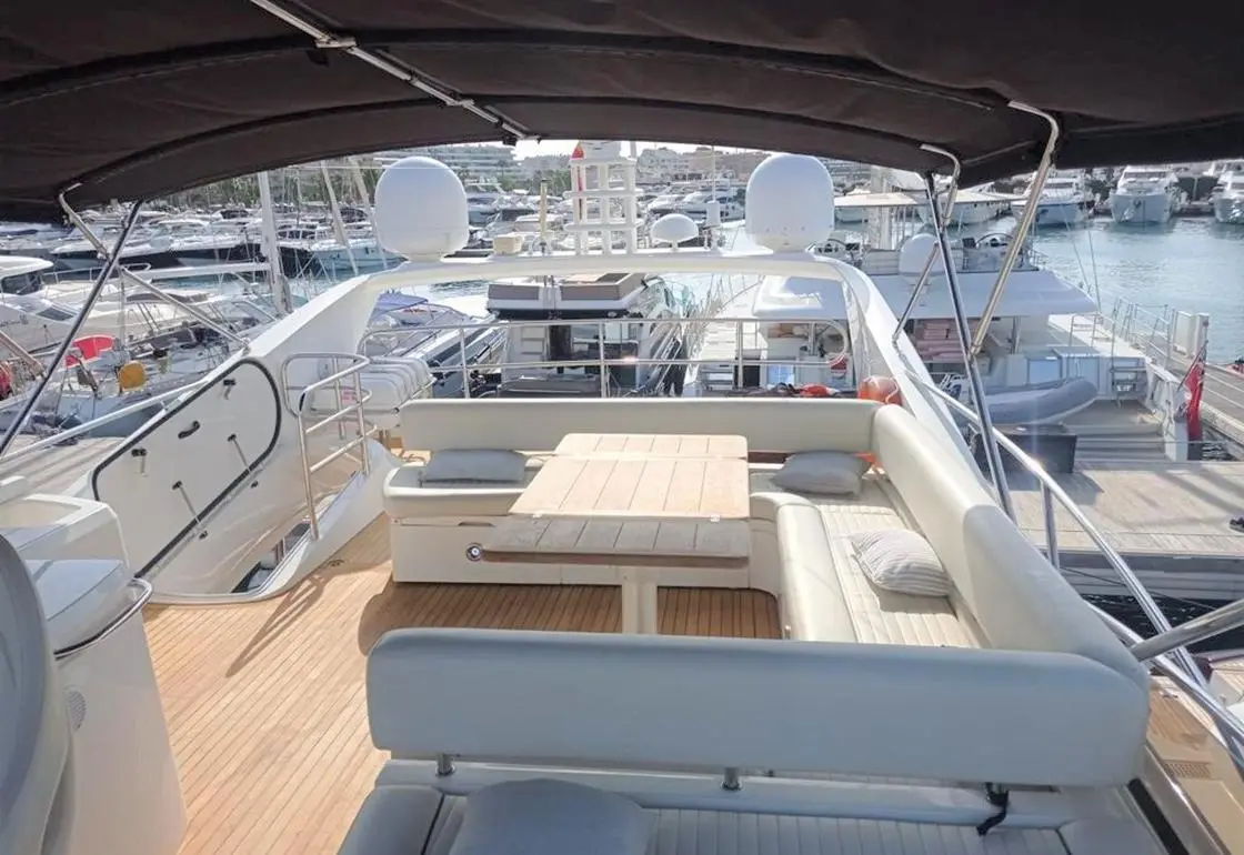 2009 Sunseeker manhattan 70