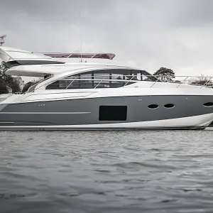 2014 Princess 52