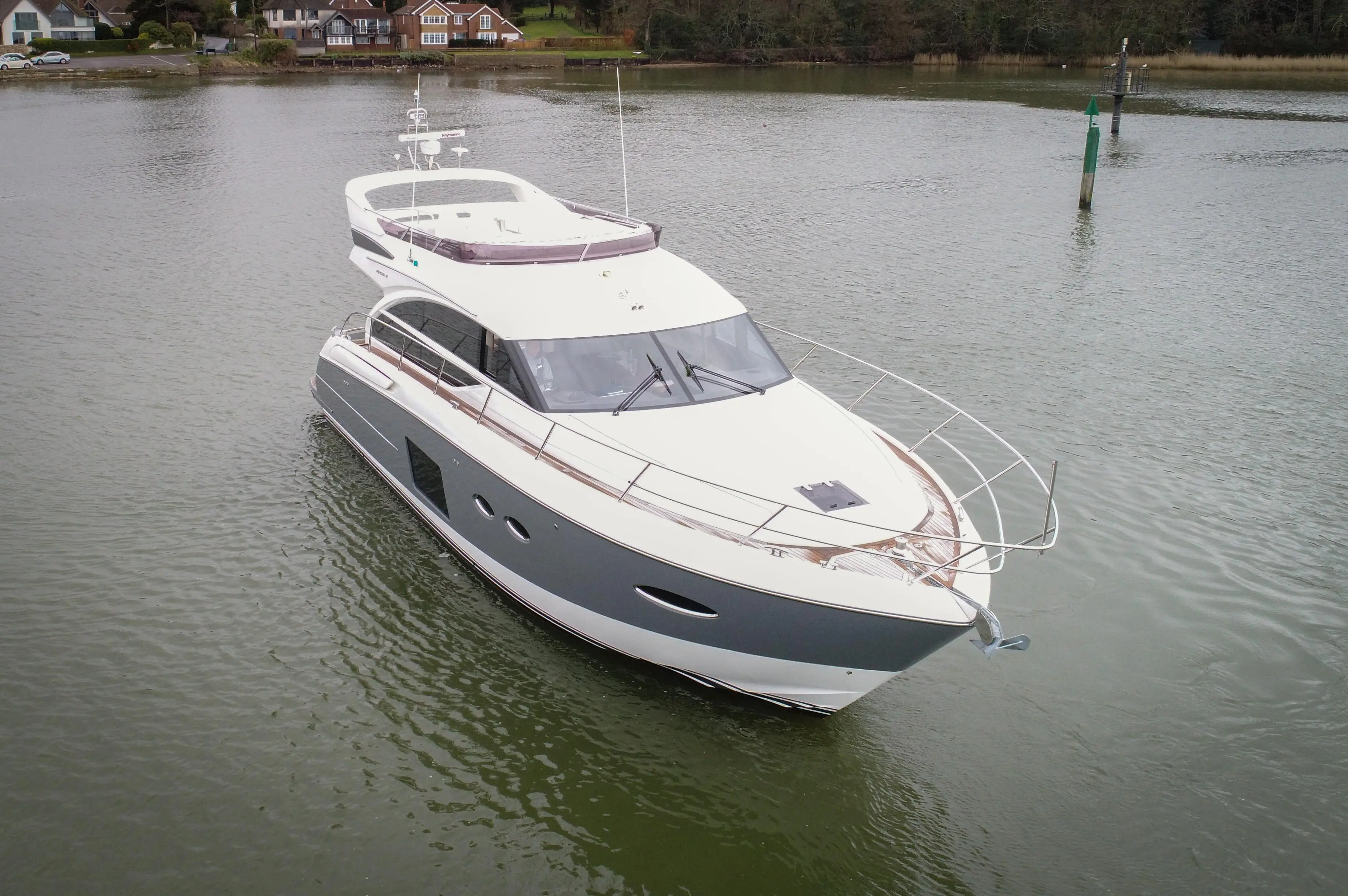 2014 Princess 52