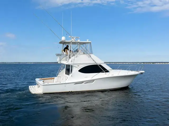 Tiara Yachts 3900 Convertible