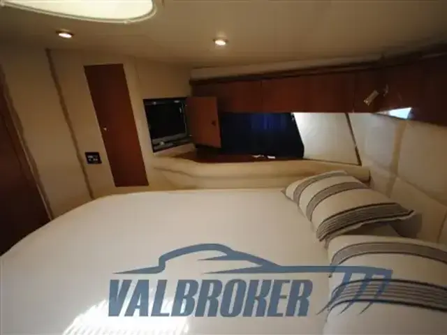 Sunseeker Predator 60