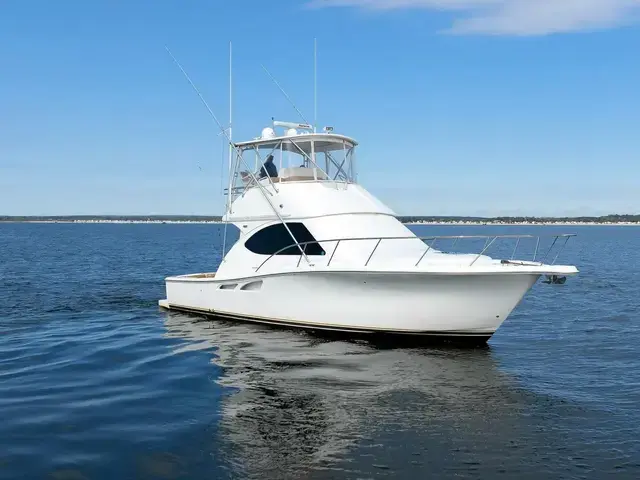 Tiara Yachts 3900 Convertible