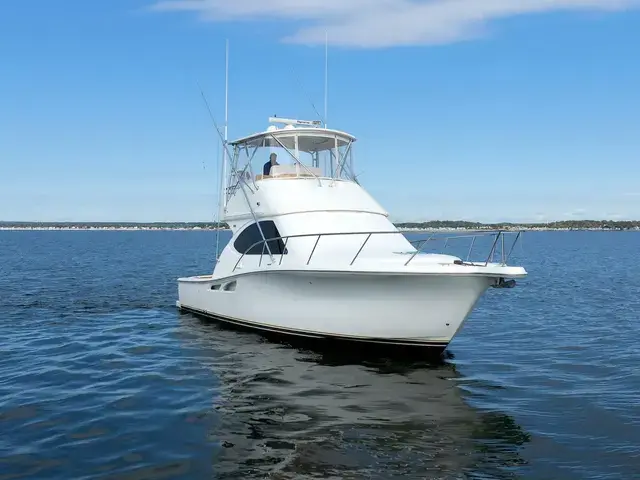 Tiara Yachts 3900 Convertible