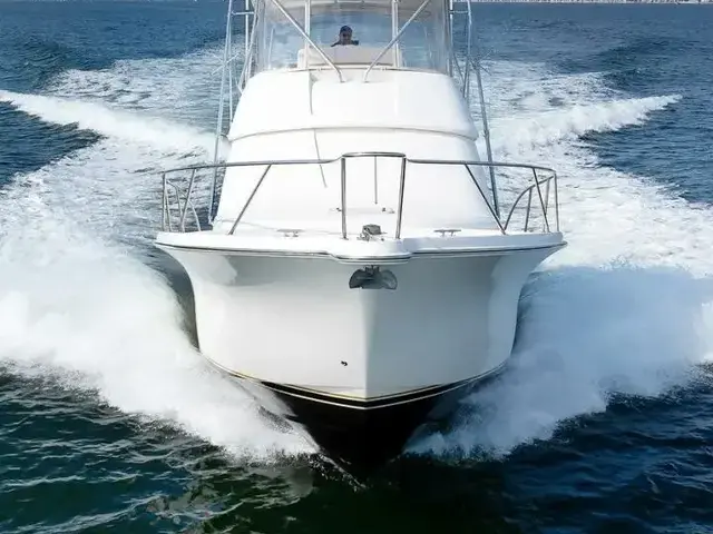 Tiara Yachts 3900 Convertible