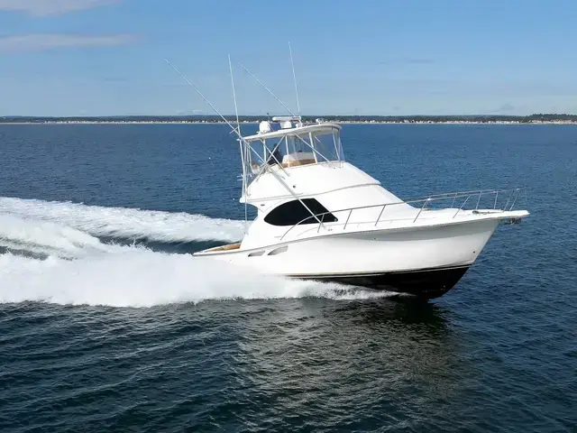 Tiara Yachts 3900 Convertible