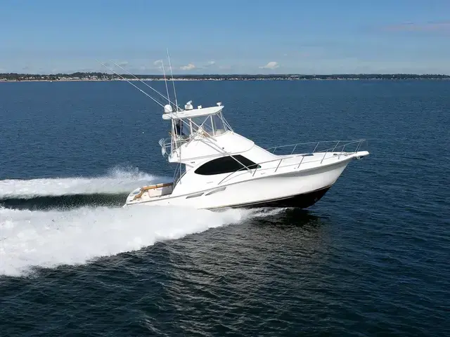 Tiara Yachts 3900 Convertible