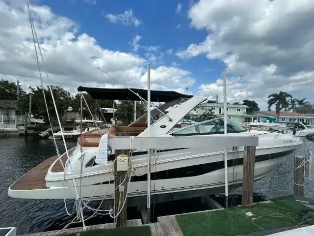 Sea Ray 370 Venture