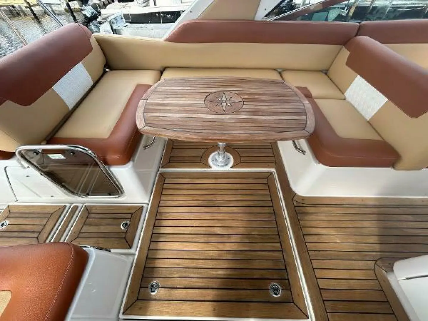 2014 Sea Ray 370 venture