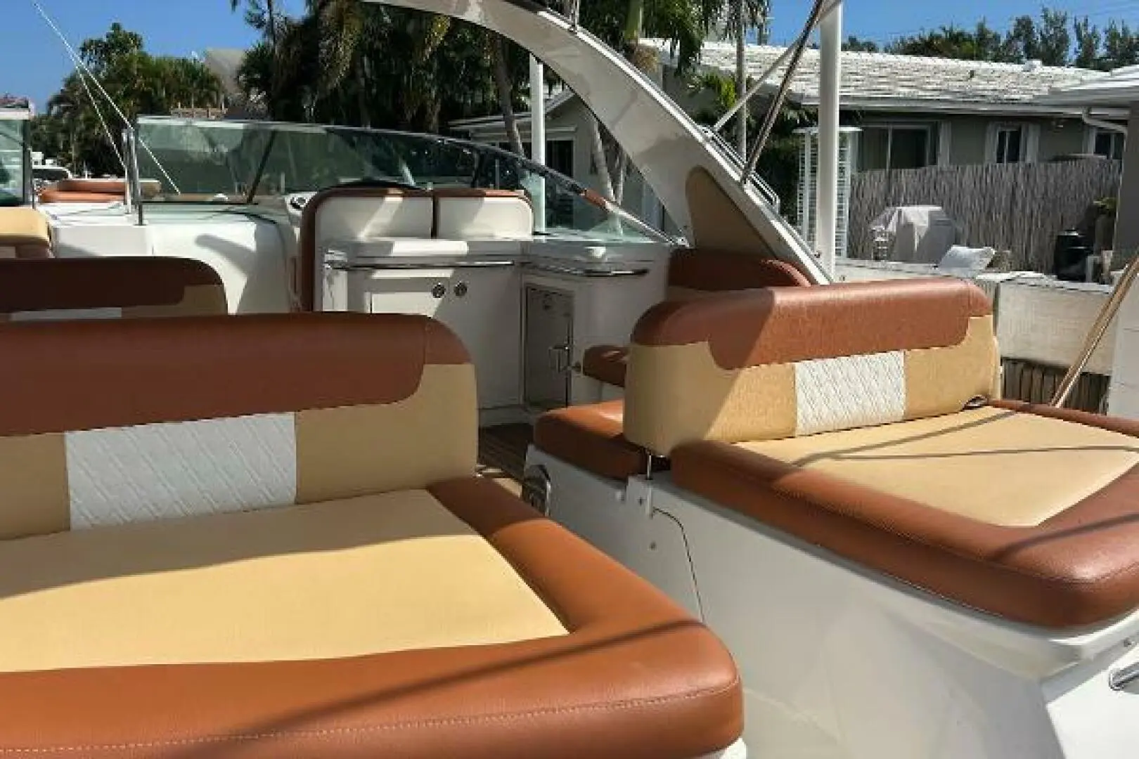 2014 Sea Ray 370 venture