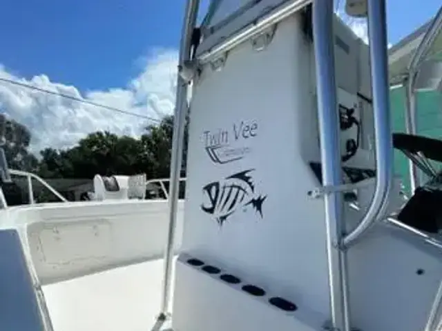 Twin Vee 22 Ocean Classic