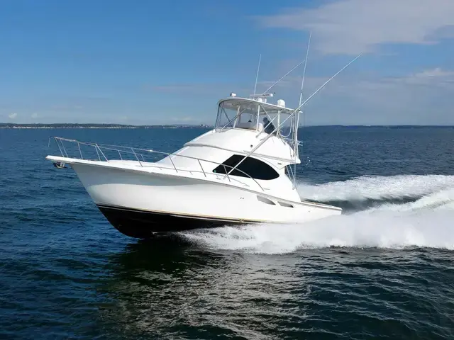 Tiara Yachts 3900 Convertible