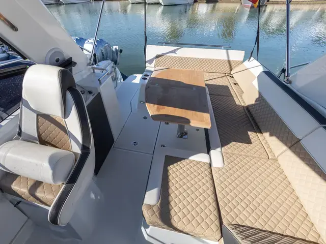 Jeanneau Leader 30