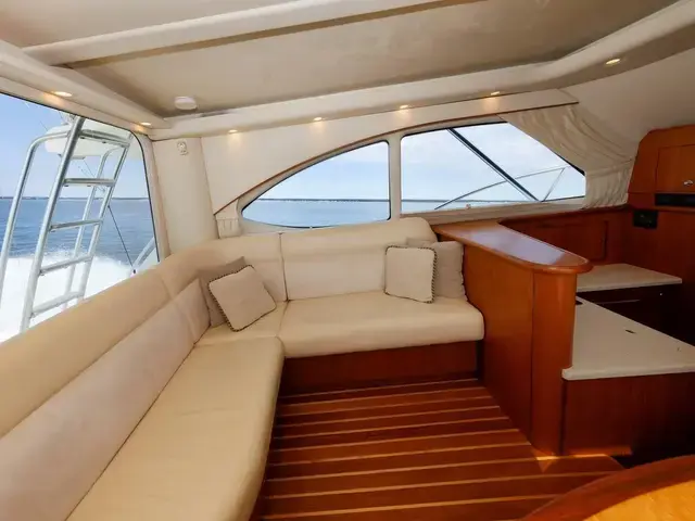 Tiara Yachts 3900 Convertible