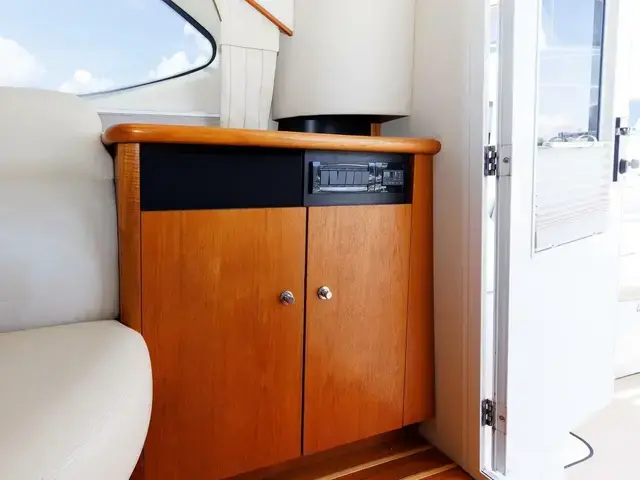 Tiara Yachts 3900 Convertible