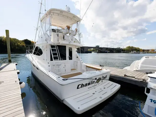 Tiara Yachts 3900 Convertible