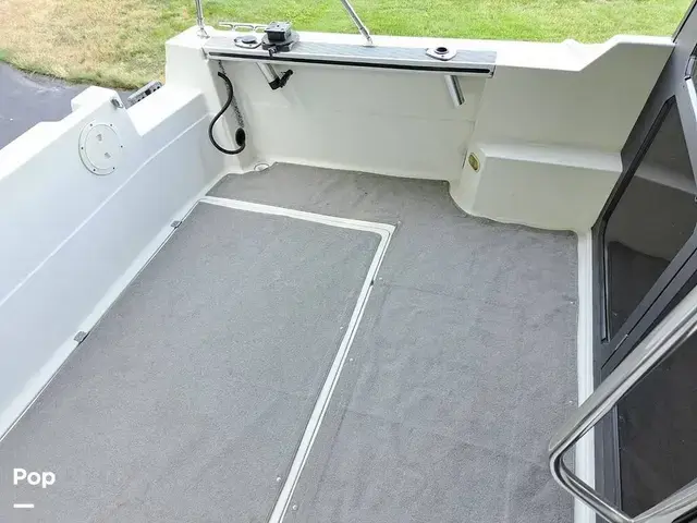 Bayliner 2556 Ciera Command Bridge