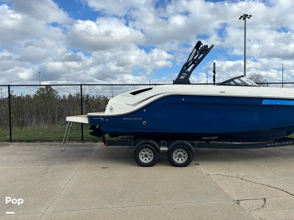 2023 Bayliner dx 2250