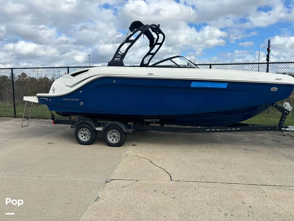 2023 Bayliner dx 2250