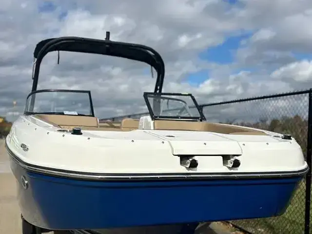 Bayliner 2250 Dx