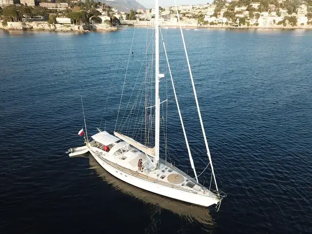 Dufour Dynamique 62