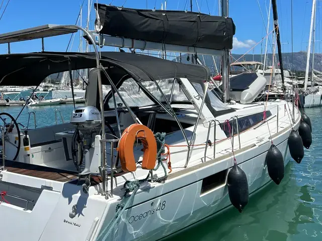 Beneteau Oceanis 48