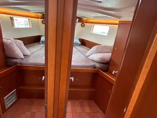 Beneteau Oceanis 48