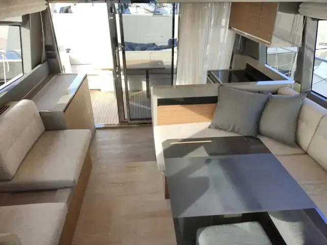 Ferretti Yachts 450