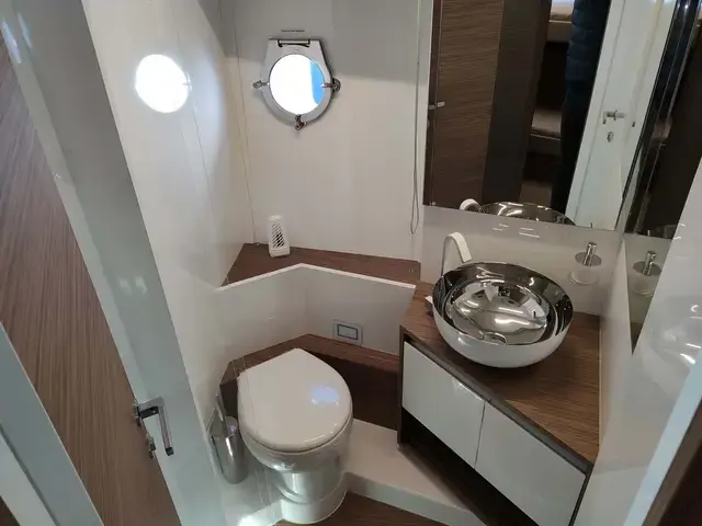 Ferretti Yachts 450