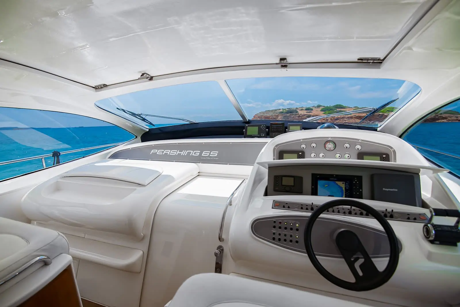 2003 Pershing 65