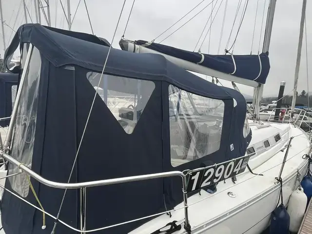 Beneteau Oceanis Clipper 323