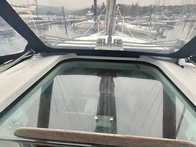 Beneteau Oceanis Clipper 323