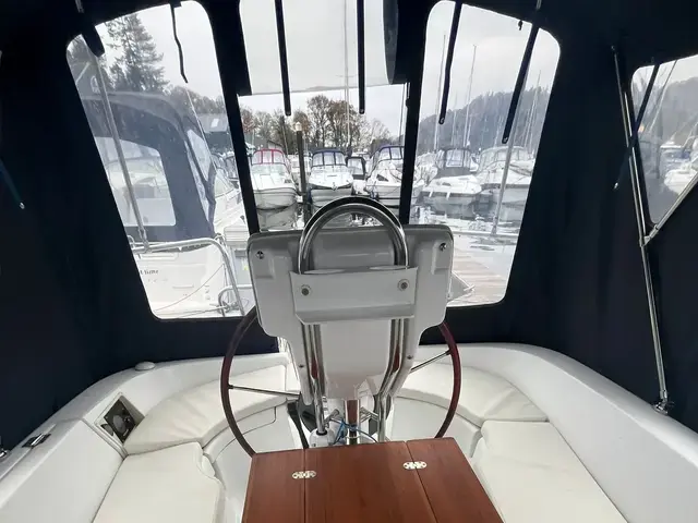 Beneteau Oceanis Clipper 323