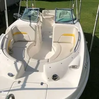 2003 Chaparral 243 sunesta