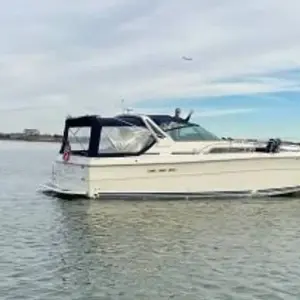 1987 Sea Ray 390 Express Cruiser