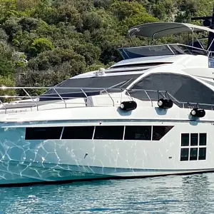 2018 Azimut S7