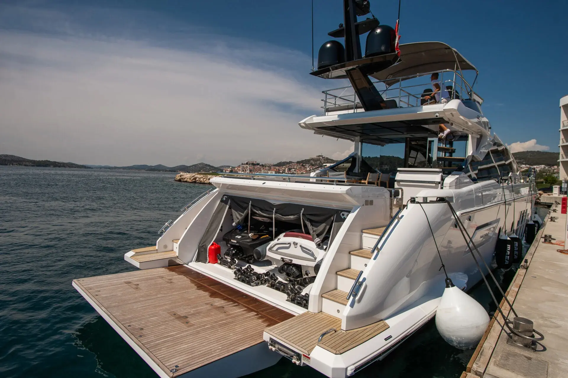 2018 Azimut s7