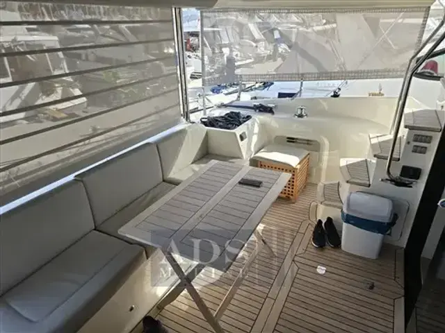 Absolute Navetta 52