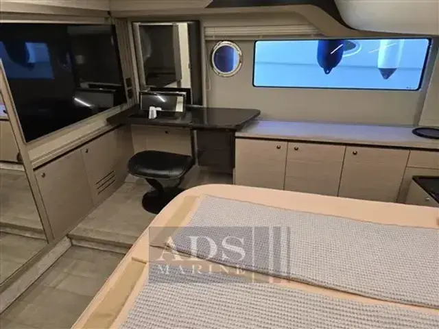 Absolute Navetta 52