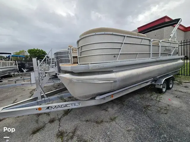 Godfrey Pontoon Sweetwater 2286 Sb