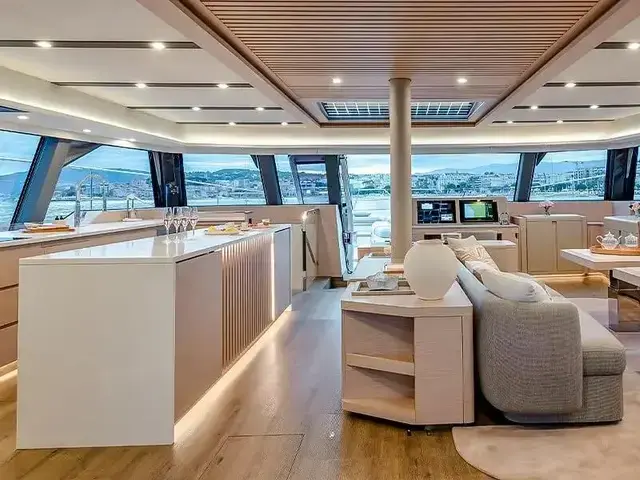 Fountaine Pajot Thira 80