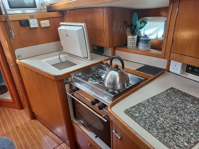 Jeanneau Sun Odyssey 37.1