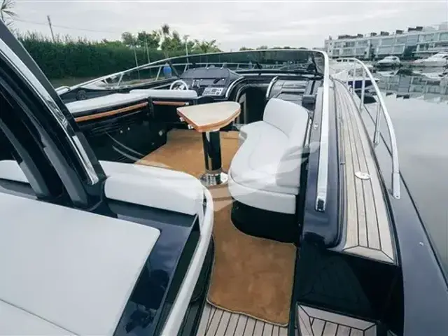 Riva 52 Rivale